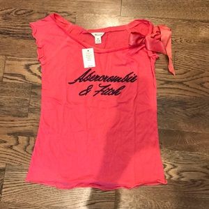 Abercrombie & Fitch Layering Tee S